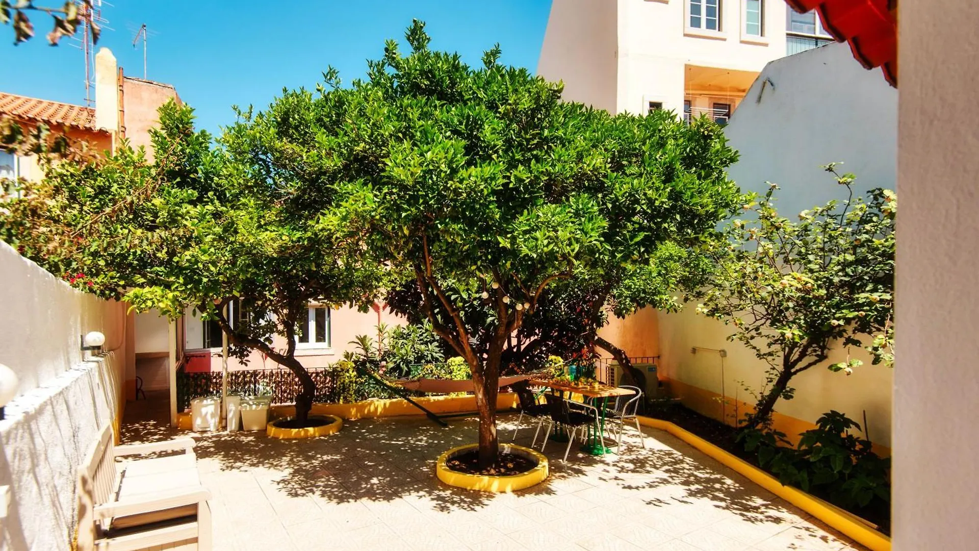 Graca Garden Apartment Lisbon