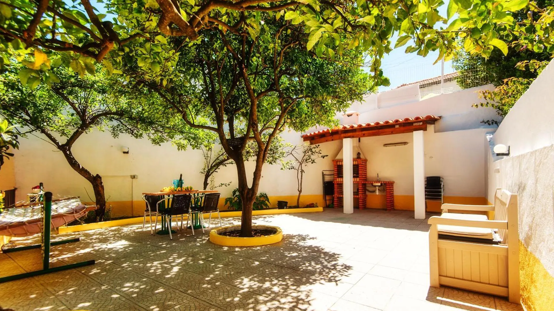 Graca Garden Apartment Lisbon